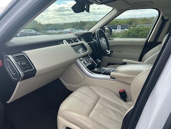 Used Land Rover Range Rover Sport 2017 for sale - 78353893: Photo