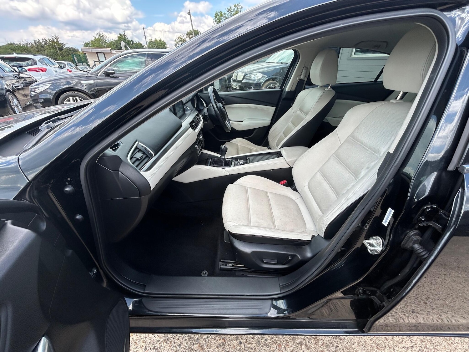 Used Mazda Mazda6 2016 for sale - 76957666: Photo 4