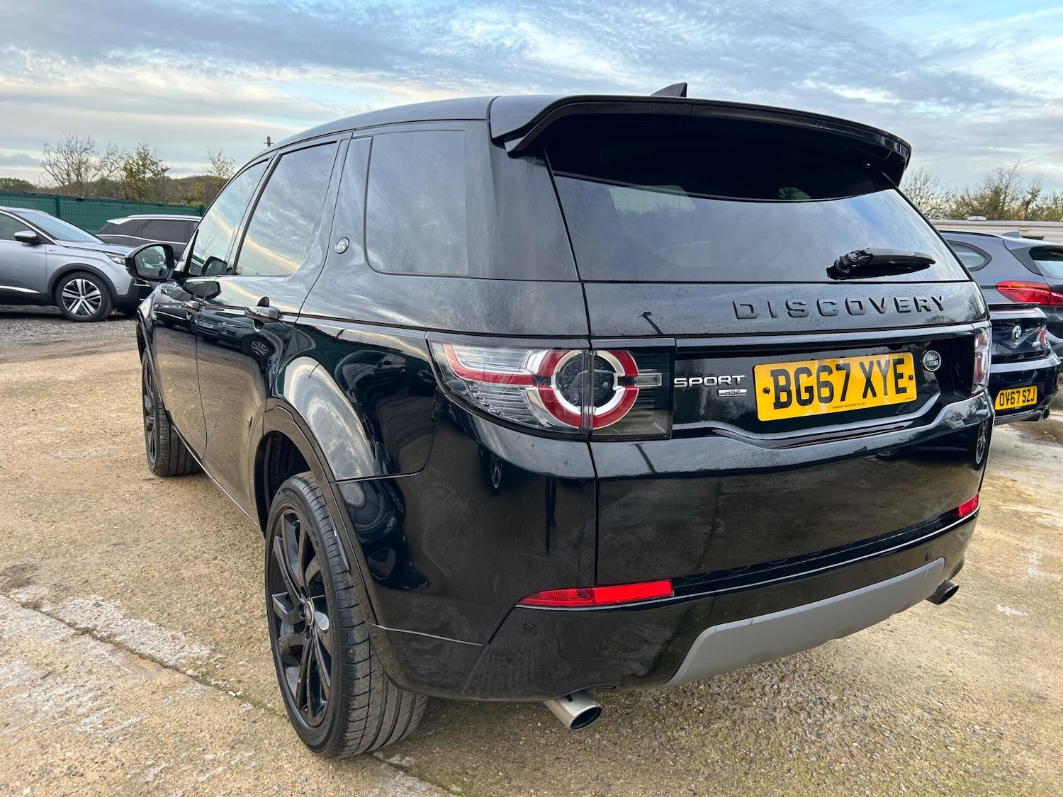 Used Land Rover Discovery Sport 2017 for sale - 76798651: Photo 10