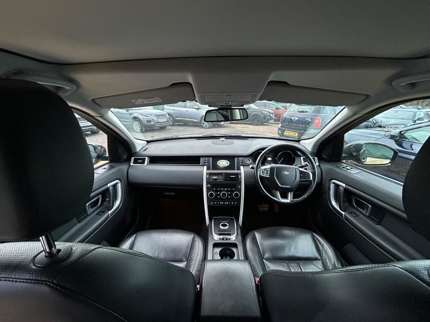 Used Land Rover Discovery Sport 2017 for sale - 76798651: Photo 15