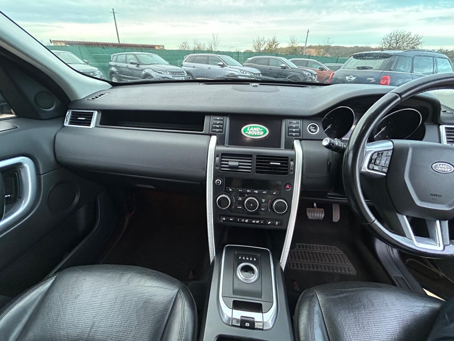 Used Land Rover Discovery Sport 2017 for sale - 76798651: Photo 19