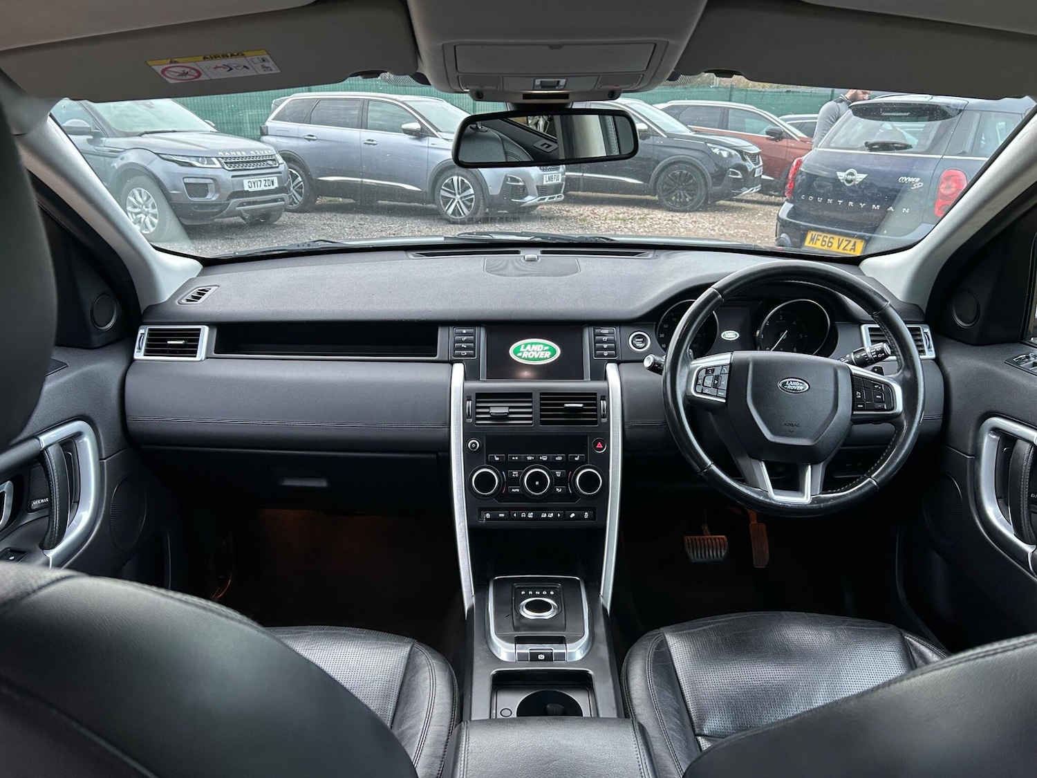 Used Land Rover Discovery Sport 2017 for sale - 76798651: Photo 7