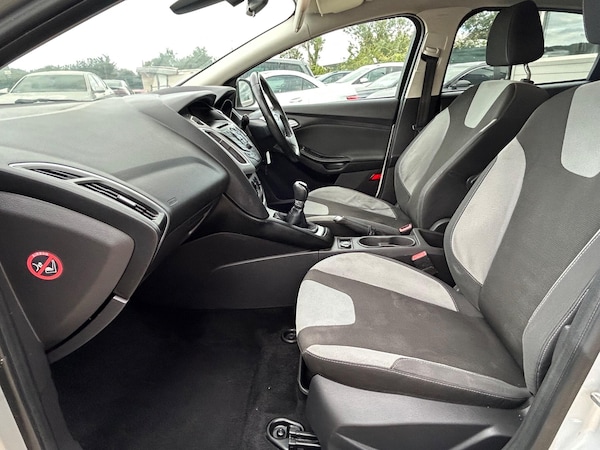 Used Ford Focus 2013 for sale - 75598525: Photo 15