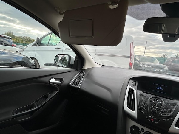 Used Ford Focus 2013 for sale - 75598525: Photo 16