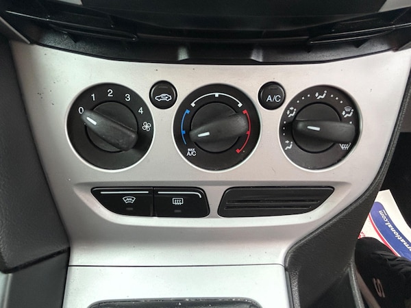 Used Ford Focus 2013 for sale - 75598525: Photo 19
