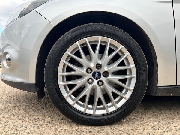 Used Ford Focus 2013 for sale - 75598525: Photo 6