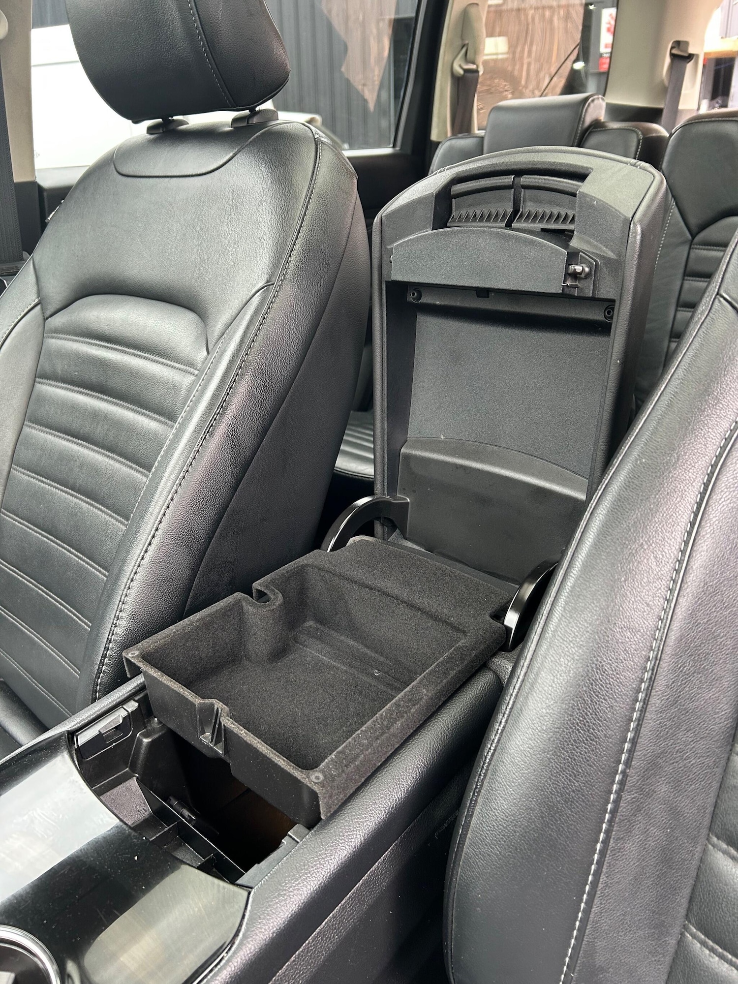 Used Ford Galaxy 2016 for sale - 77733453: Photo 29