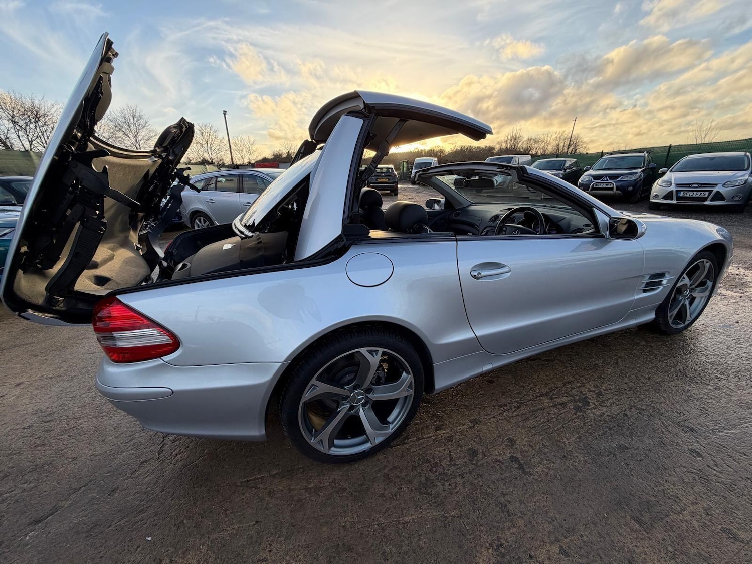 Used Mercedes-Benz SL for sale - 77236209: Photo 16