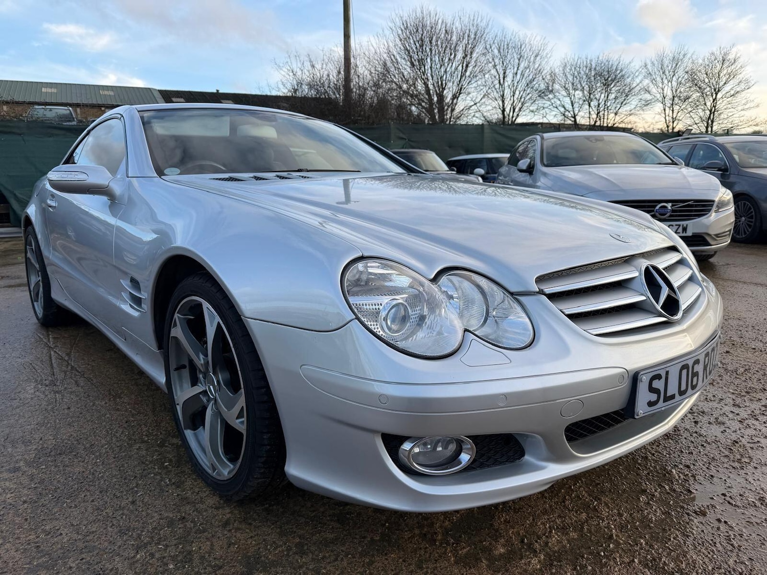 Used Mercedes-Benz SL for sale - 77236209: Photo 5
