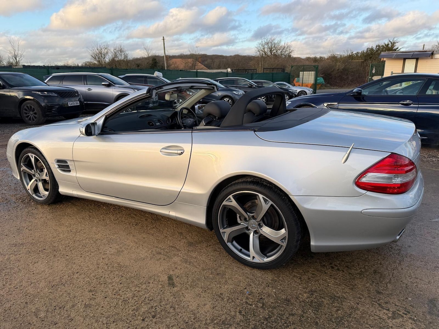 Used Mercedes-Benz SL for sale - 77236209: Photo 9
