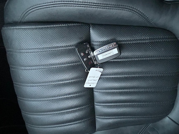 Used Jaguar XF 2016 for sale - 73853423: Photo 42