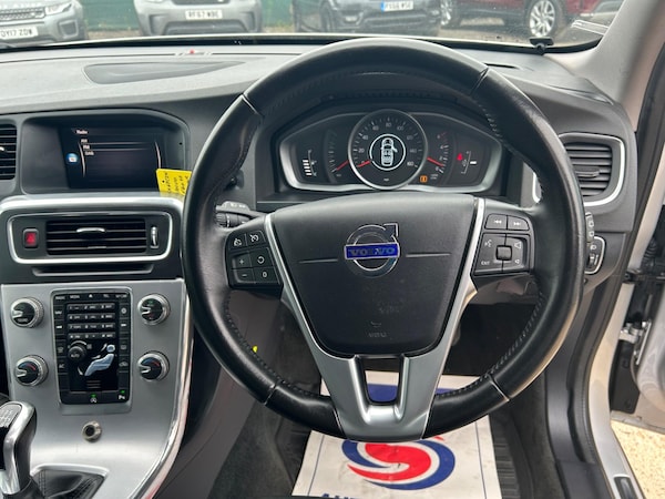 Used Volvo V60 2018 for sale - 75604668: Photo 10