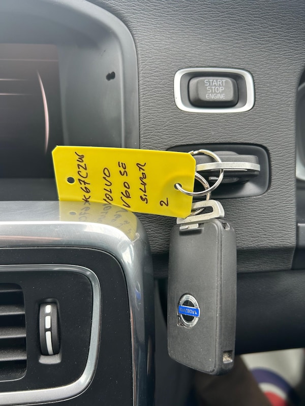 Used Volvo V60 2018 for sale - 75604668: Photo 14