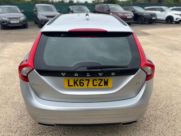 Used Volvo V60 2018 for sale - 75604668: Photo 6