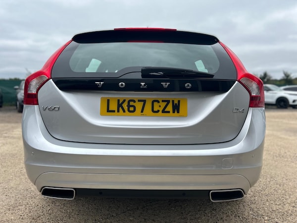 Used Volvo V60 2018 for sale - 75604668: Photo 7