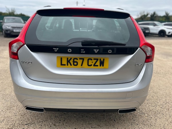 Used Volvo V60 2018 for sale - 75604668: Photo 8