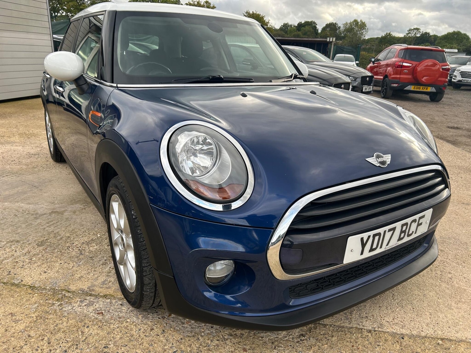 Used MINI Hatch 2017 for sale - 76010742: Photo 1
