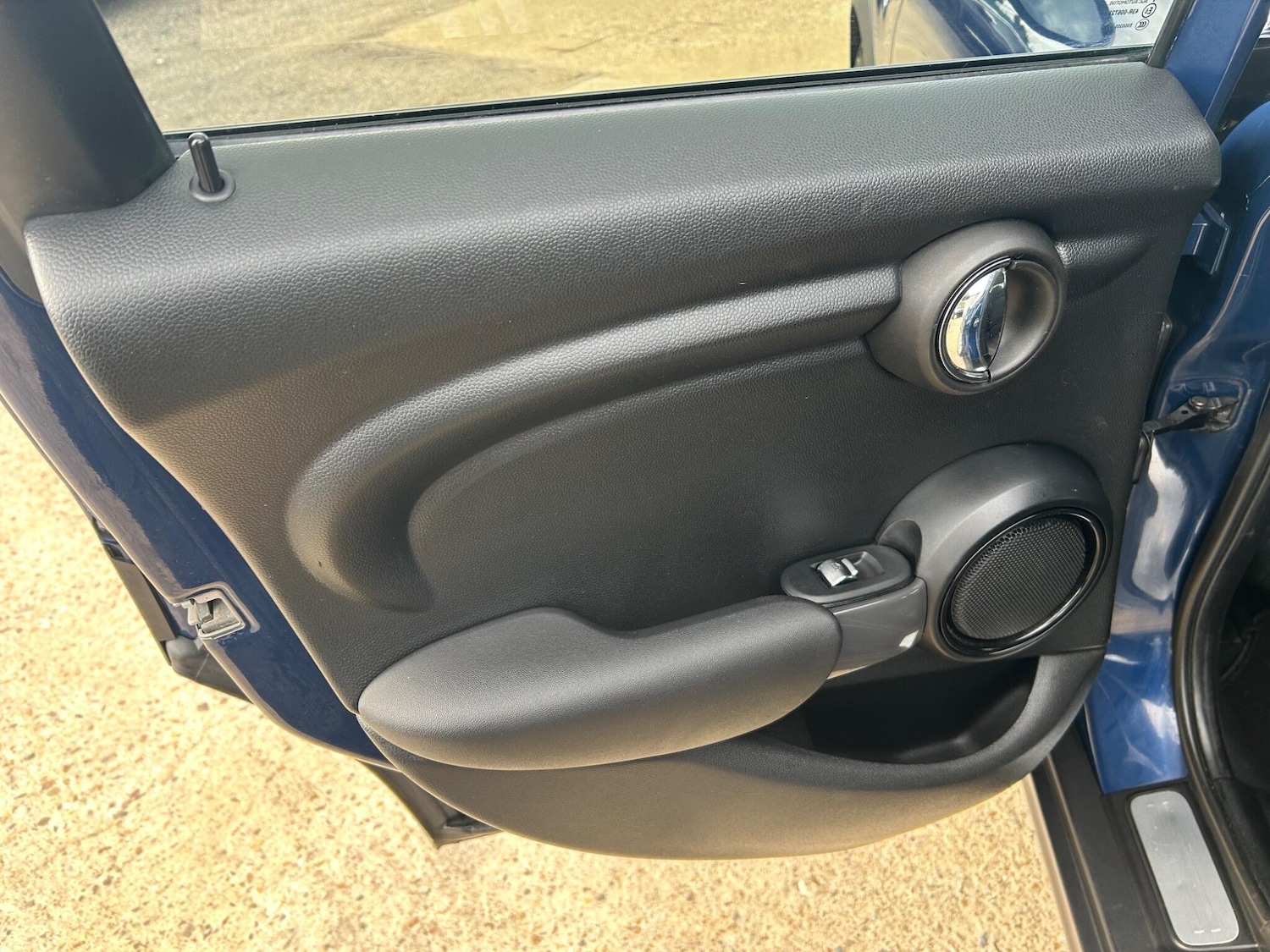 Used MINI Hatch 2017 for sale - 76010742: Photo 39