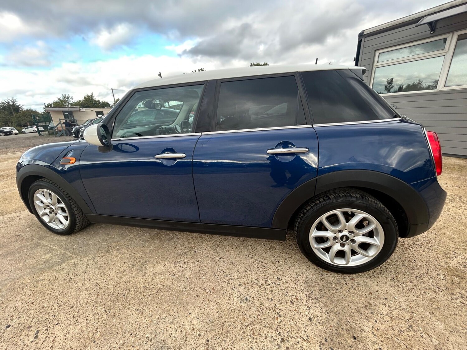 Used MINI Hatch 2017 for sale - 76010742: Photo 45