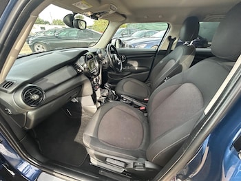 Used MINI Hatch 2017 for sale - 76010742: Photo