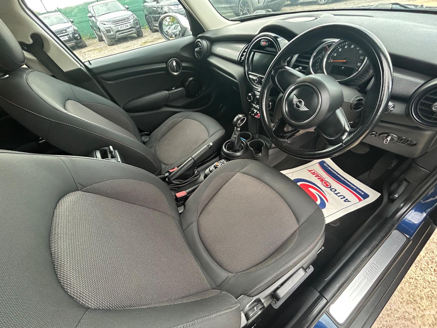 Used MINI Hatch 2017 for sale - 76010742: Photo 9