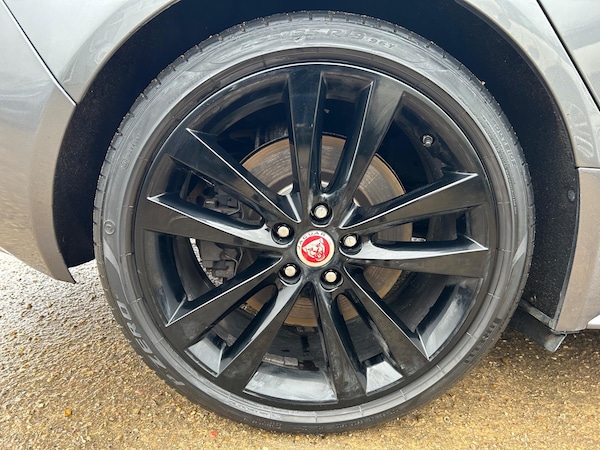 Used Jaguar XE 2017 for sale - 75032355: Photo 47