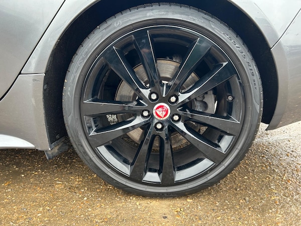 Used Jaguar XE 2017 for sale - 75032355: Photo 48