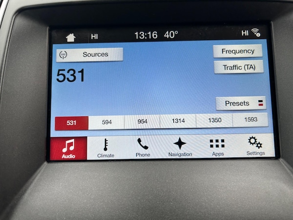 Used Ford Galaxy 2017 for sale - 76102056: Photo 28