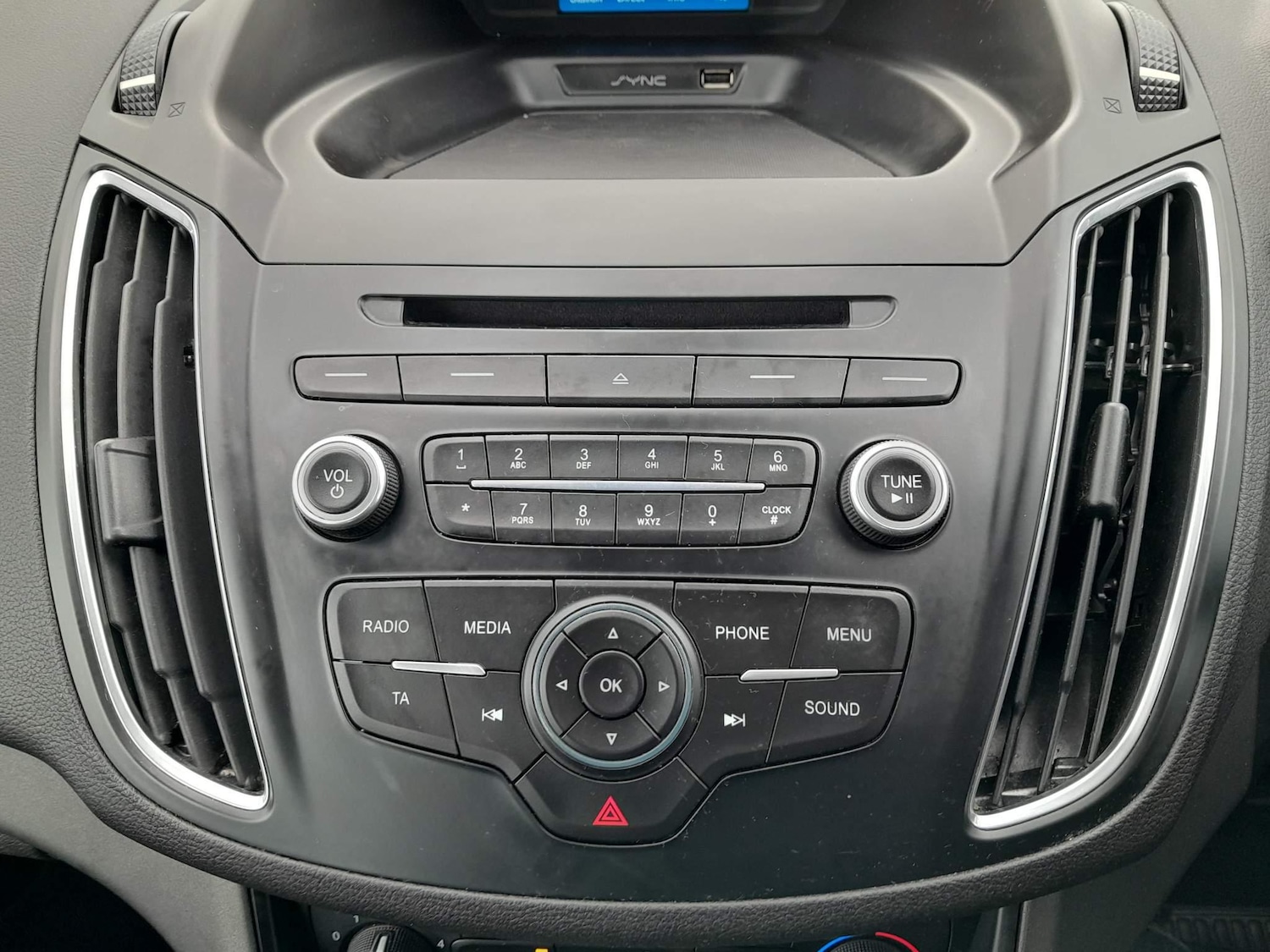 Used Ford C-Max 2016 for sale - 77026718: Photo 25