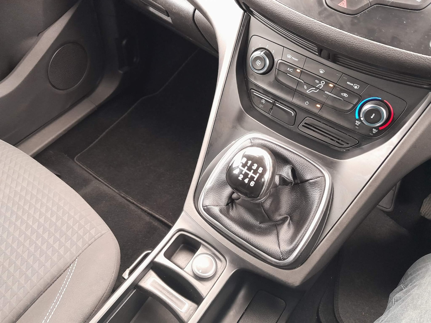 Used Ford C-Max 2016 for sale - 77026718: Photo 27