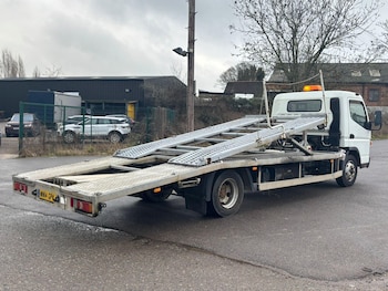 Used Mitsubishi Canter 2014 for sale - 77355162: Photo
