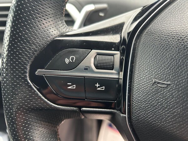 Used Peugeot 3008 2017 for sale - 74967425: Photo 25