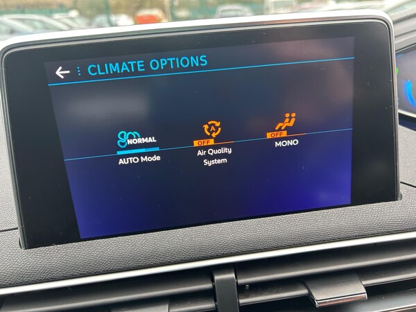 Used Peugeot 3008 2017 for sale - 74967425: Photo 43