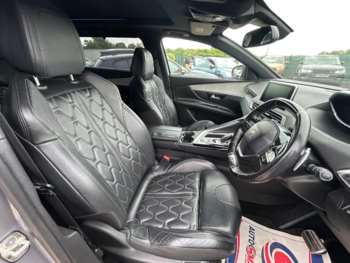 Used Peugeot 5008 2018 for sale - 74754240: Photo