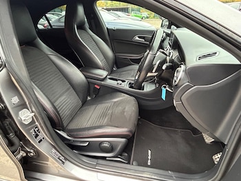 Used Mercedes-Benz CLA 2015 for sale - 76120381: Photo