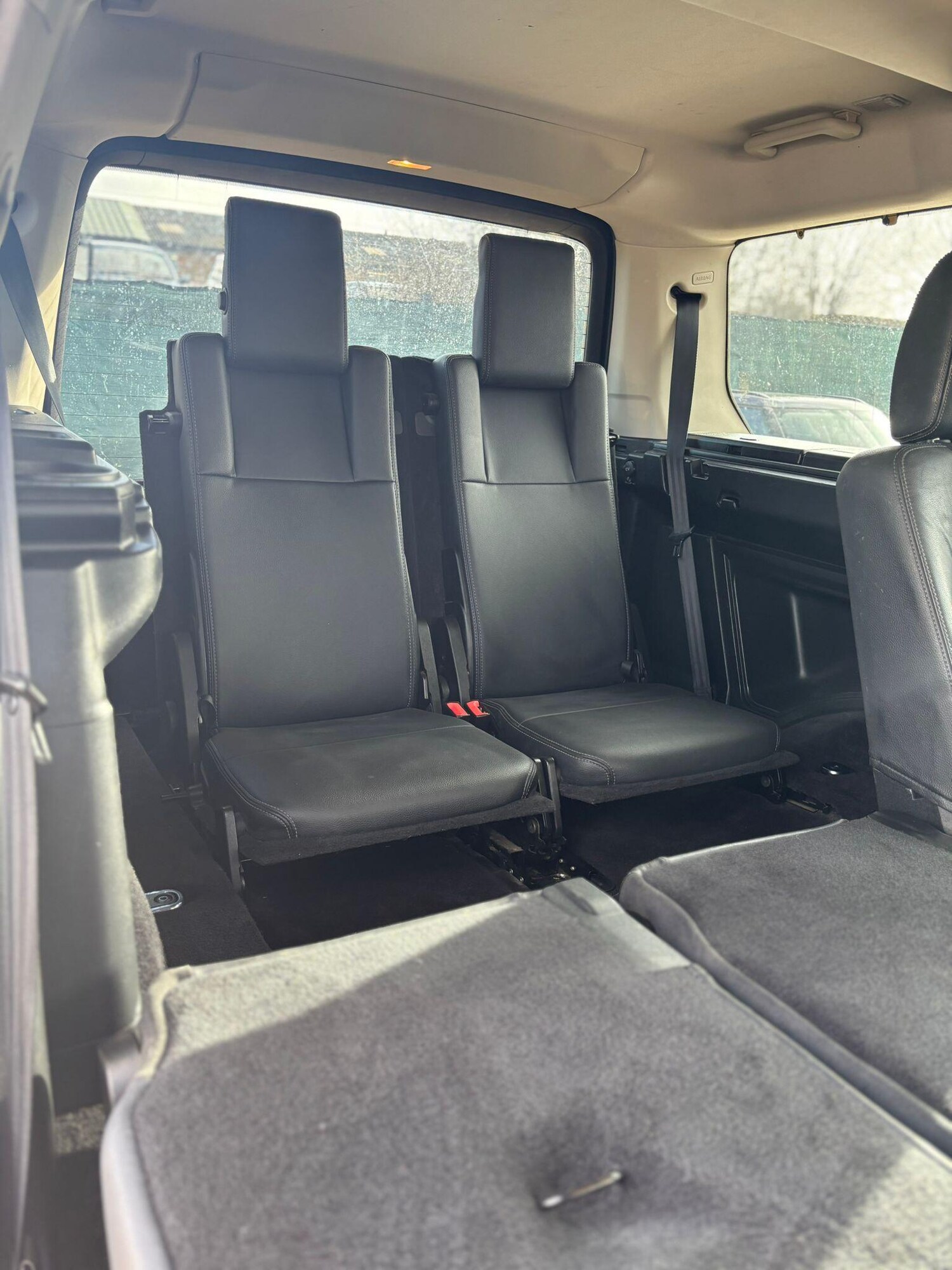 Used Land Rover Discovery 2015 for sale - 77382109: Photo 16