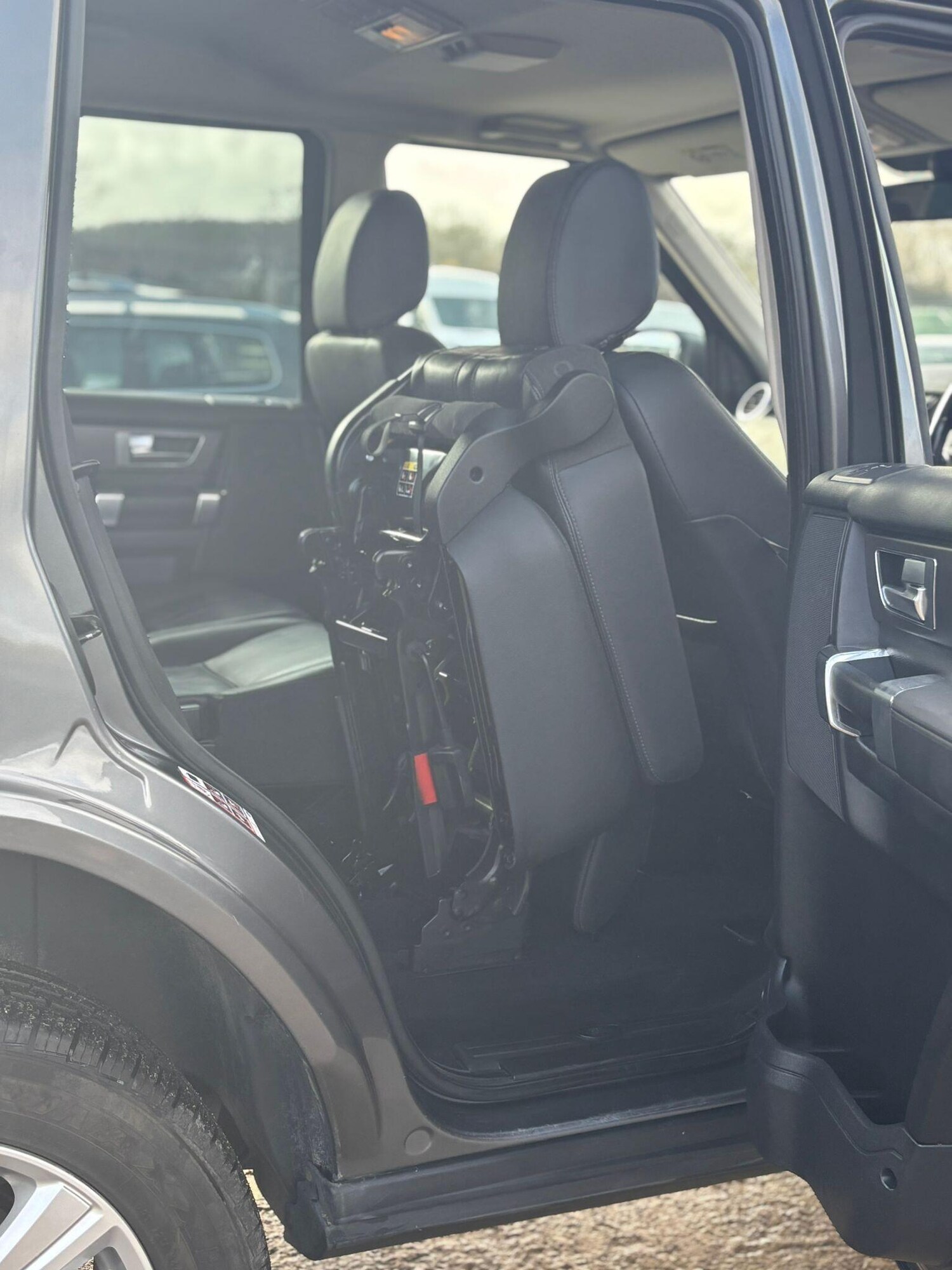 Used Land Rover Discovery 2015 for sale - 77382109: Photo 17