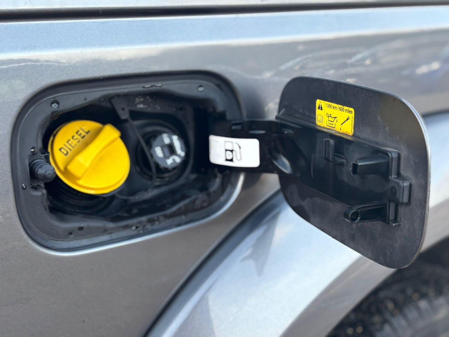 Used Land Rover Discovery 2015 for sale - 77382109: Photo 28