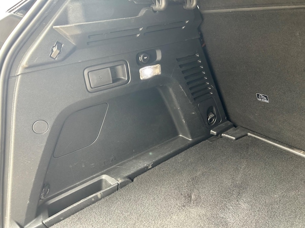 Used Peugeot 3008 2018 for sale - 75550023: Photo 20