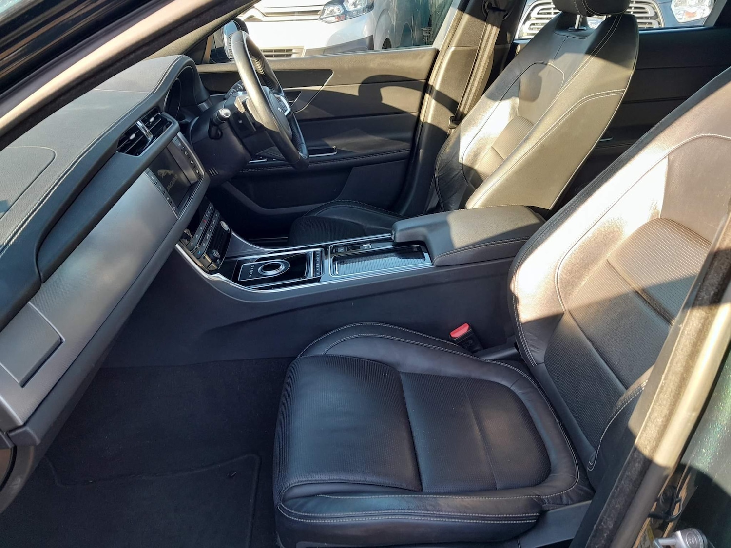 Used Jaguar XF for sale - 76826995: Photo 18