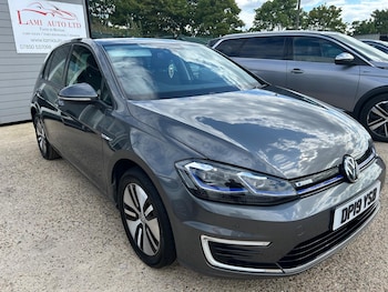 Used Volkswagen Golf 2019 for sale - 75593712: Photo