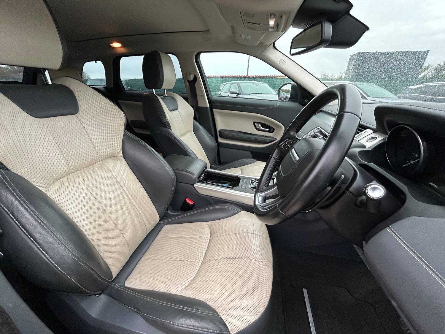 Used Land Rover Range Rover Evoque 2016 for sale - 76405805: Photo 51