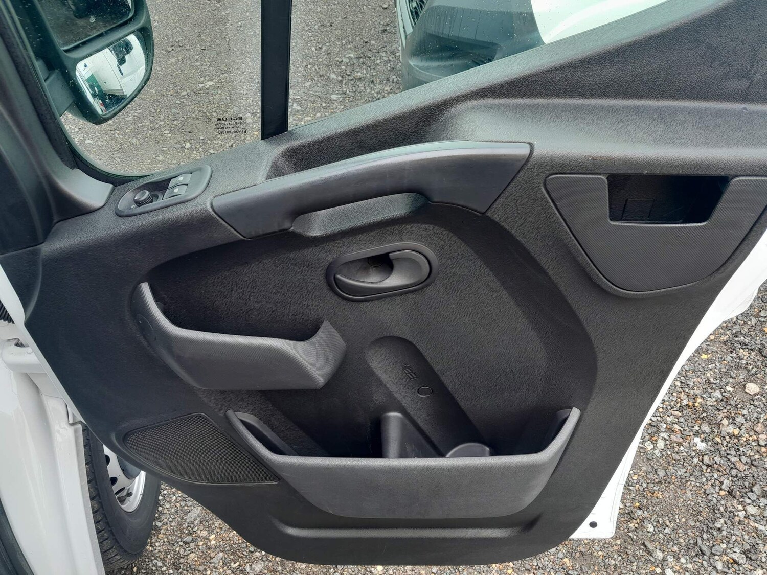 Vehicle 44