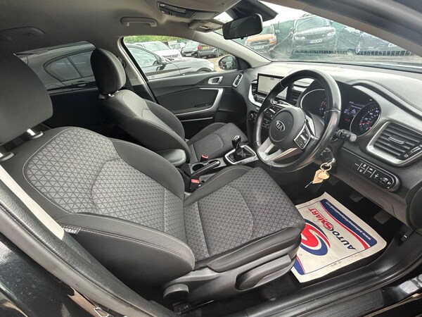 Used Kia Ceed 2021 for sale - 74760385: Photo 2