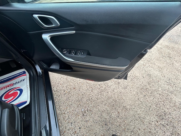 Used Kia Ceed 2021 for sale - 74760385: Photo 38