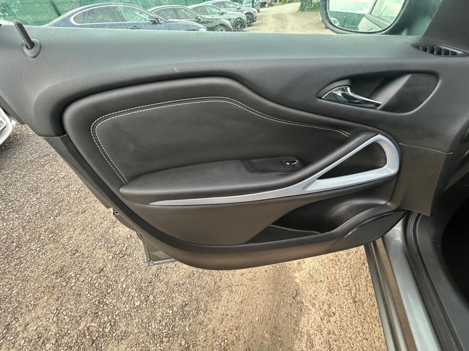 Used Vauxhall Zafira 2017 for sale - 77064360: Photo 11