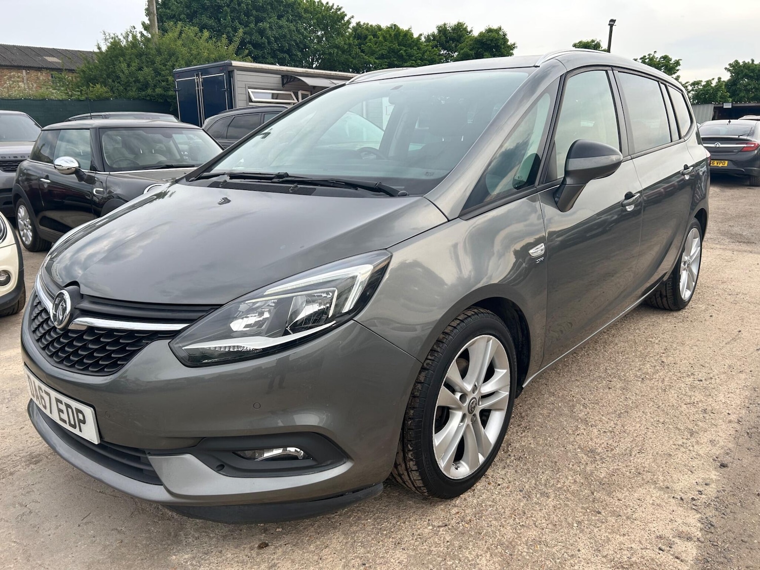 Used Vauxhall Zafira 2017 for sale - 77064360: Photo 3