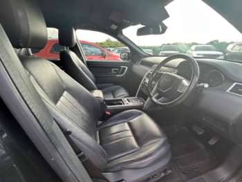 Used Land Rover Discovery Sport 2016 for sale - 75145622: Photo