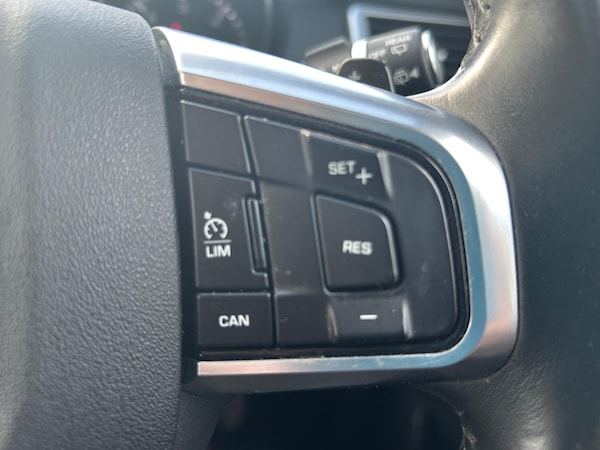 Used Land Rover Discovery Sport 2016 for sale - 75145622: Photo 35