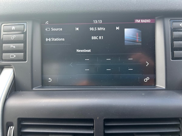 Used Land Rover Discovery Sport 2016 for sale - 75145622: Photo 41